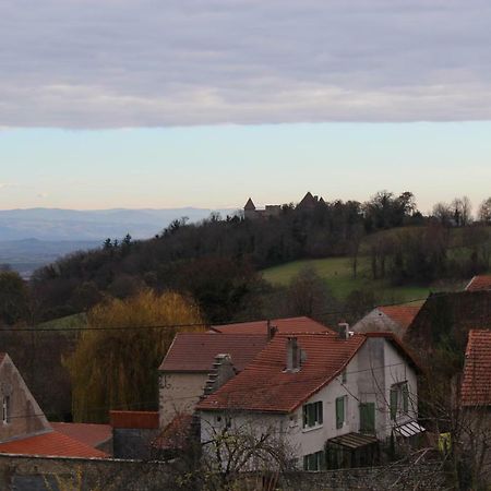 LES MONNATS GITE 8 personnes à la campagne Chaptuzat Exterior foto